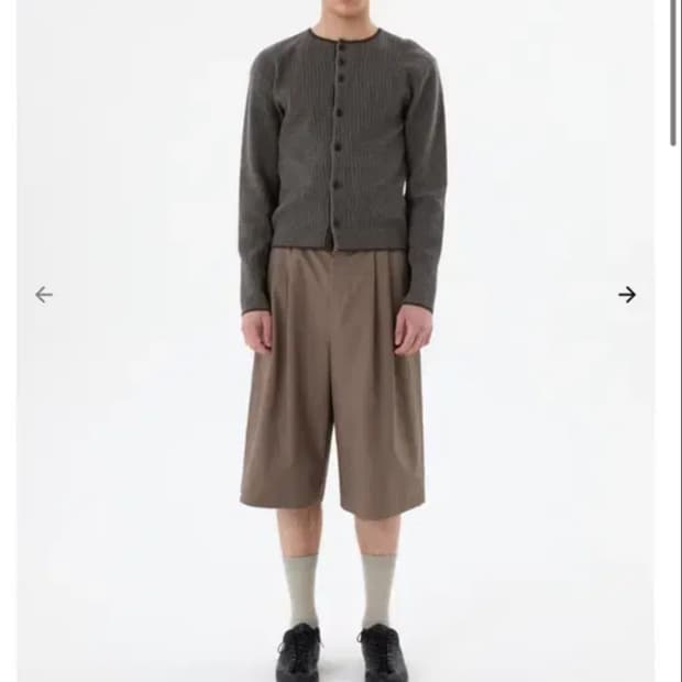 [새상품] 아모멘토 스트라이프 버튼업 가디건 브라운 m