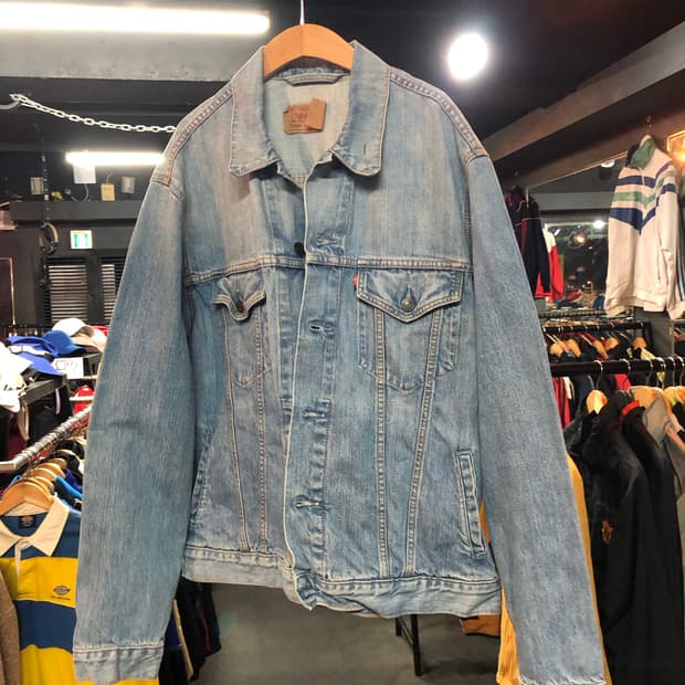 리바이스 00’s 70550 데님 트러거 청자켓 유럽판