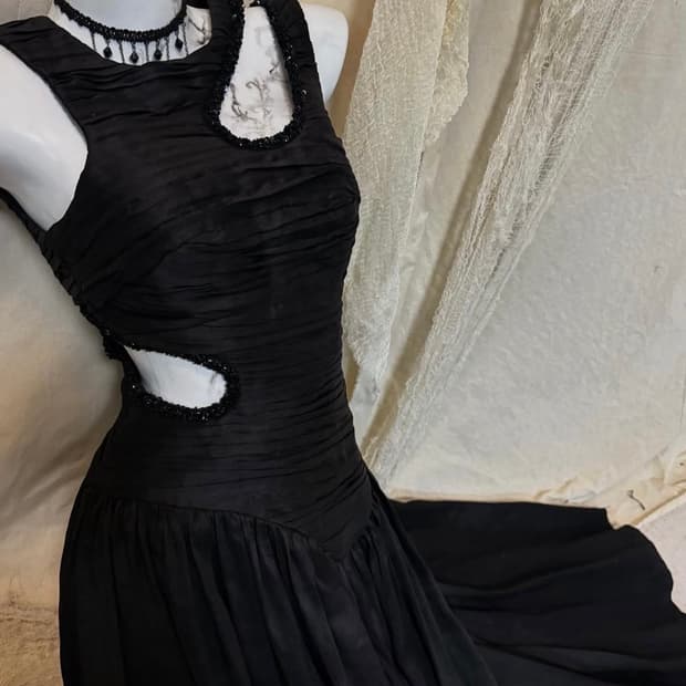 Aje Detail Long Onepiece