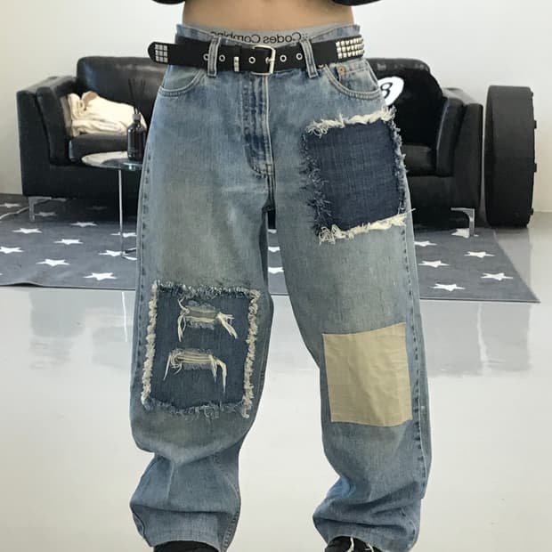 Levi’s 567 커스텀 패치워크 데님팬츠