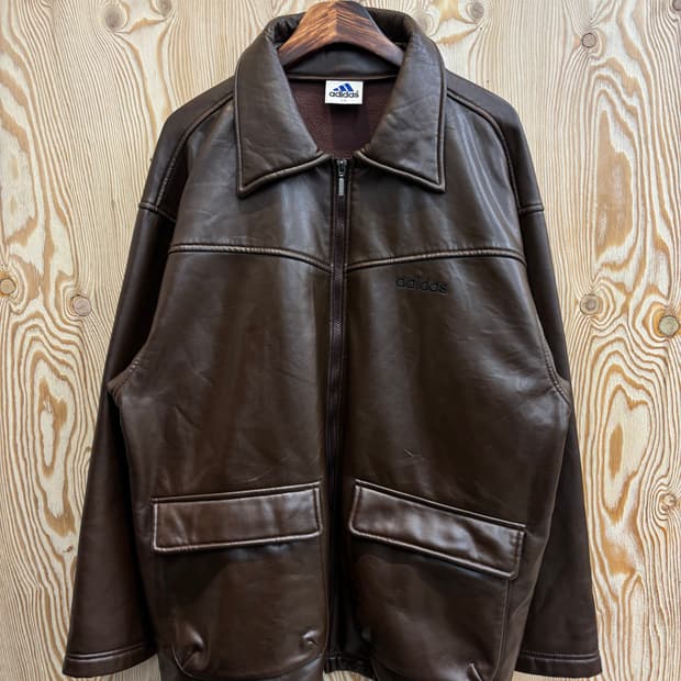 아디다스 90s 데상트 올드스쿨 비건 레더 자켓