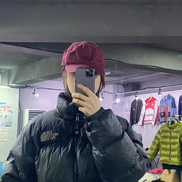 칼하트 센터로고 버건디 볼캡 B3311