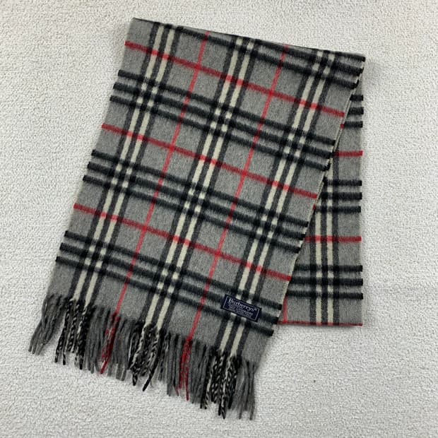 정품 버버리 그레이 노바체크 캐시미어 머플러 