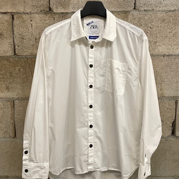 자라 x 아더에러 화이트 오버 셔츠