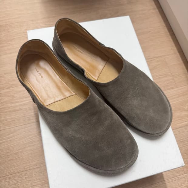 더로우 플랫슈즈 43