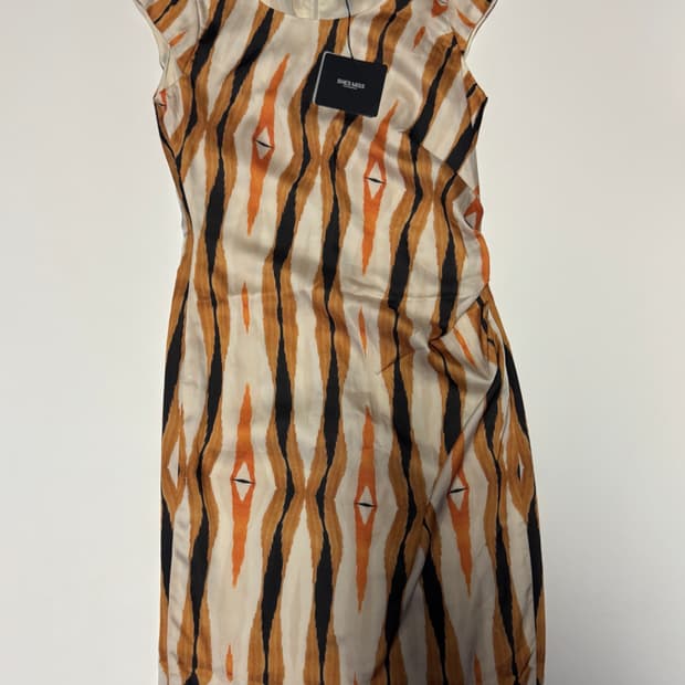 <새상품> 정가 25만원 여성 쉬즈미스 빈티지 패턴 원피스