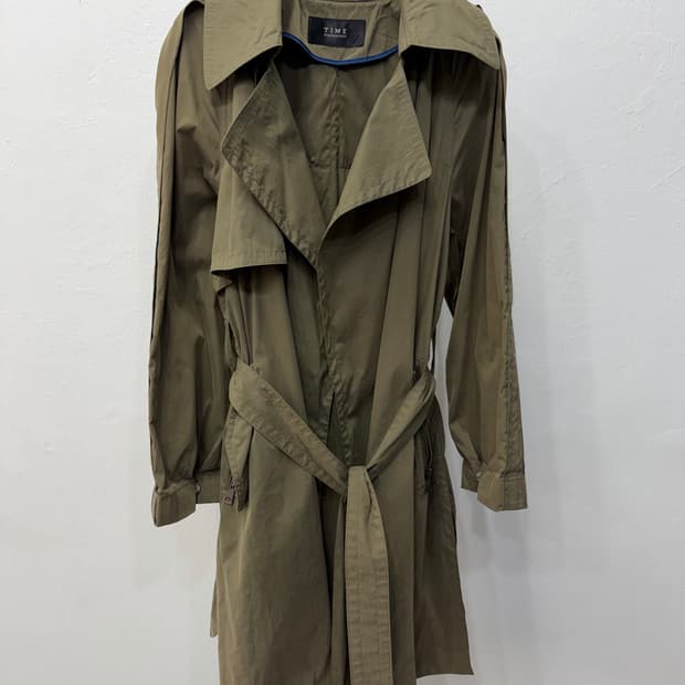 정품) TIME 타임 한섬 카키색 트렌치코트 82