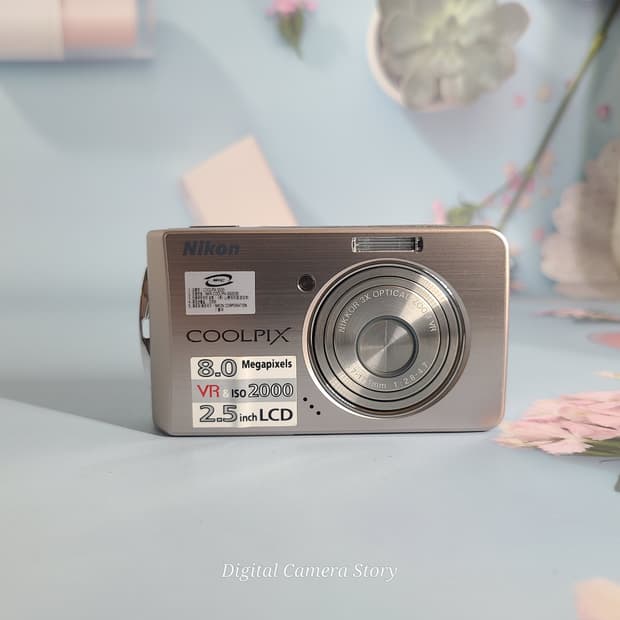니콘 쿨픽스 s520 디카 (빈티지 카메라)