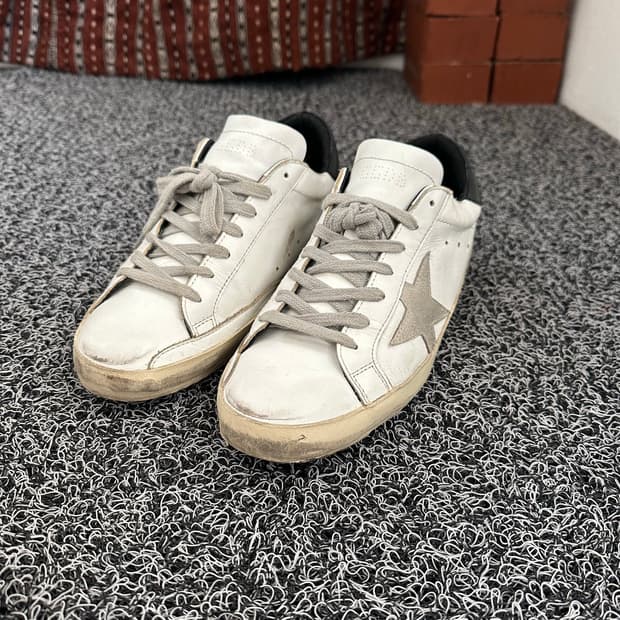 골든구스 슈퍼스타 스니커즈 40사이즈 260mm