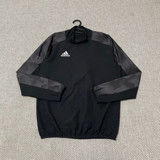 아디다스 기능성 긴팔 웜업 6740