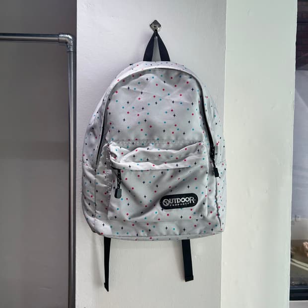 Outdoor products 도트 패턴 백팩