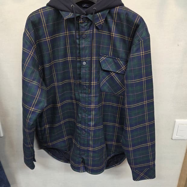 베루툼 안감누빔 사이드 포켓 체크 셔츠 후드자켓 L xl