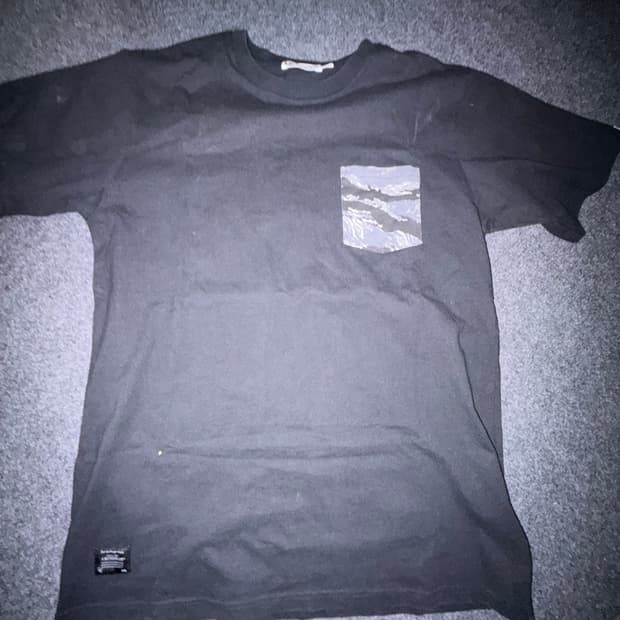 BAPE 카모 포켓 티셔츠 XL