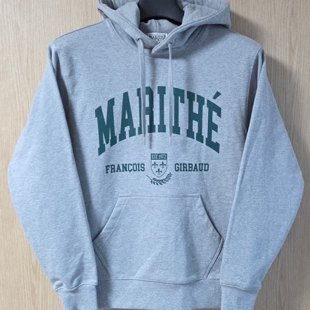 (착샷) 마리떼프랑소와저버 후드 티셔츠 