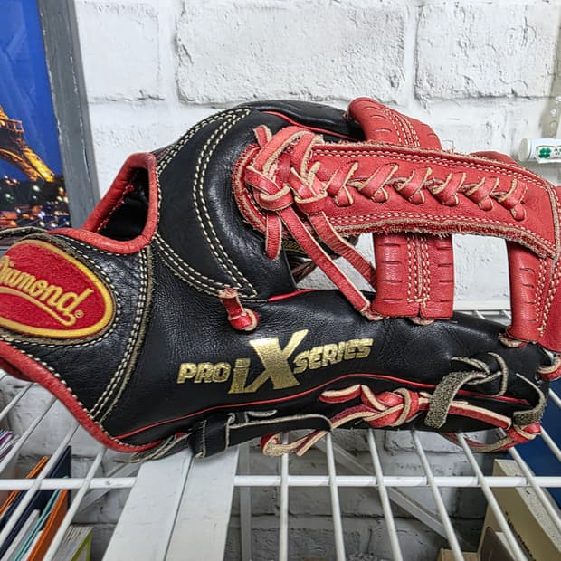 다이아몬드 프로 야구글러브  IX Series 내야수 글러브 YB51