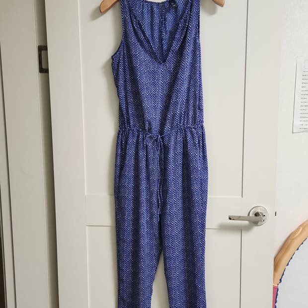 GAP 여성 패턴 점프수트