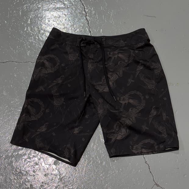 Nike ACG (나이키) 블랙 패턴 반바지