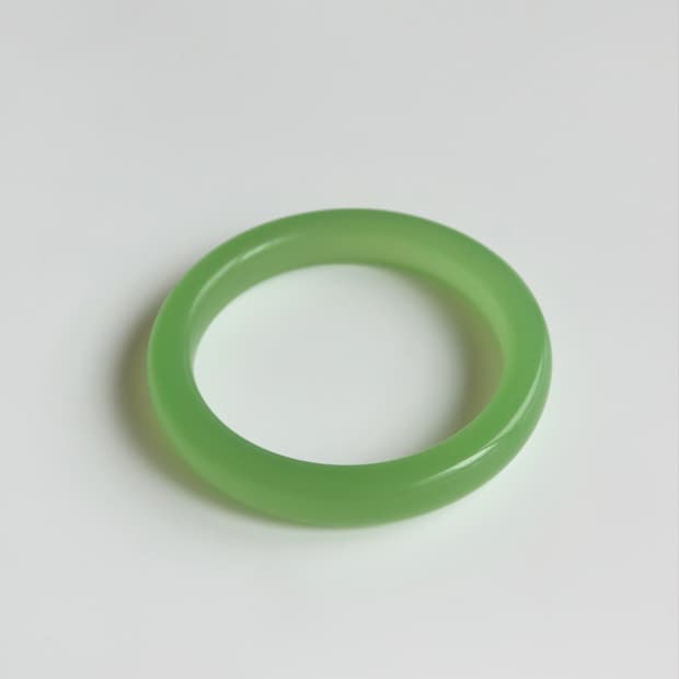 classic jade bangle - green
