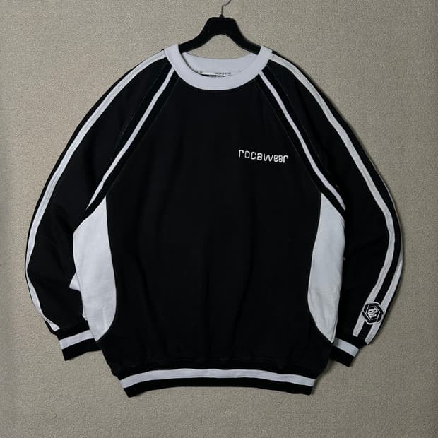 (XL) 로카웨어 블랙 나그랑 맨투맨