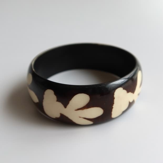 ethnic pattern bangle