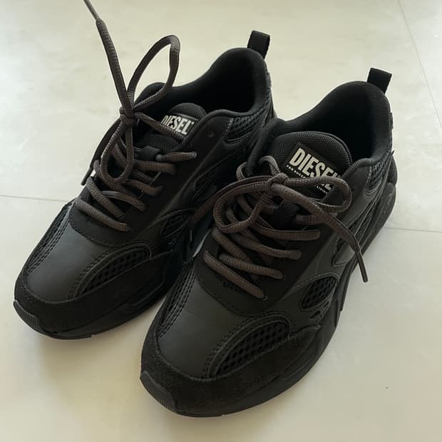 diesel 여성 운동화 새것