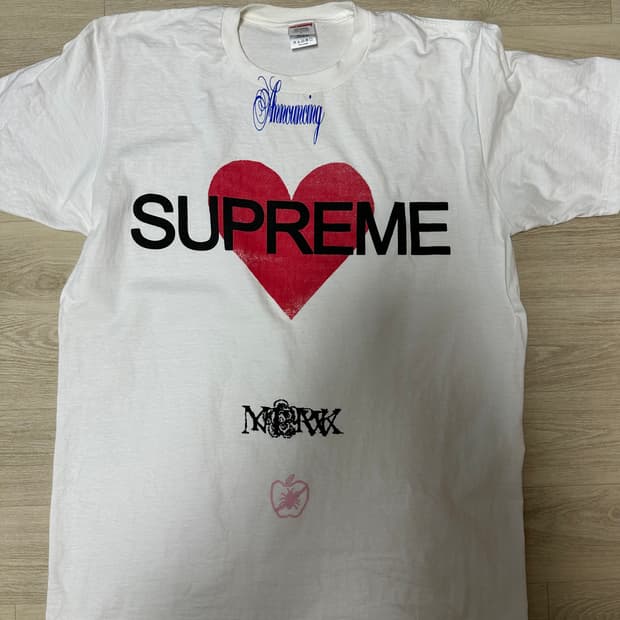 슈프림 어나운싱 티셔츠 