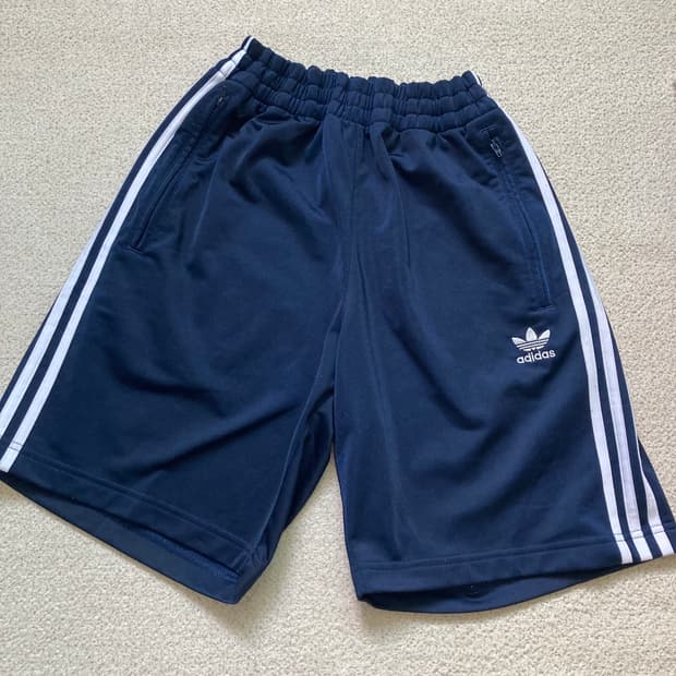 아디다스 IM9422 L 버뮤다 팬츠 