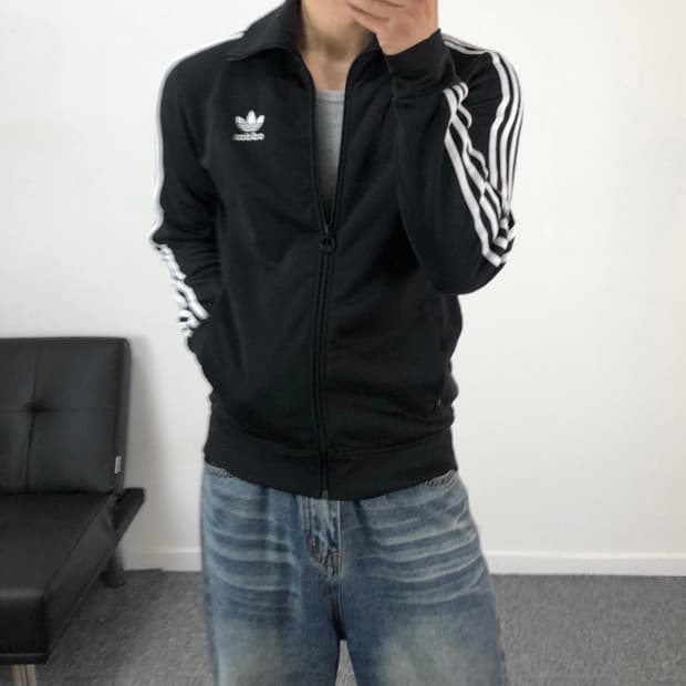 아디다스 정품 유로파 져지 검흰
