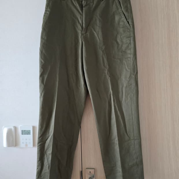 인뎁스리프트 컴팩트 베이직 치노2(32사이즈) 올리브색상