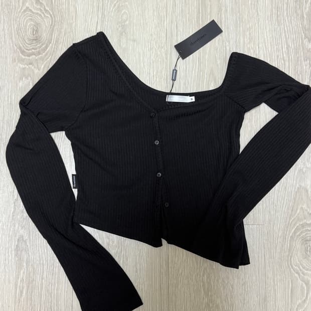 쓰리타임즈 원숄더 가디건