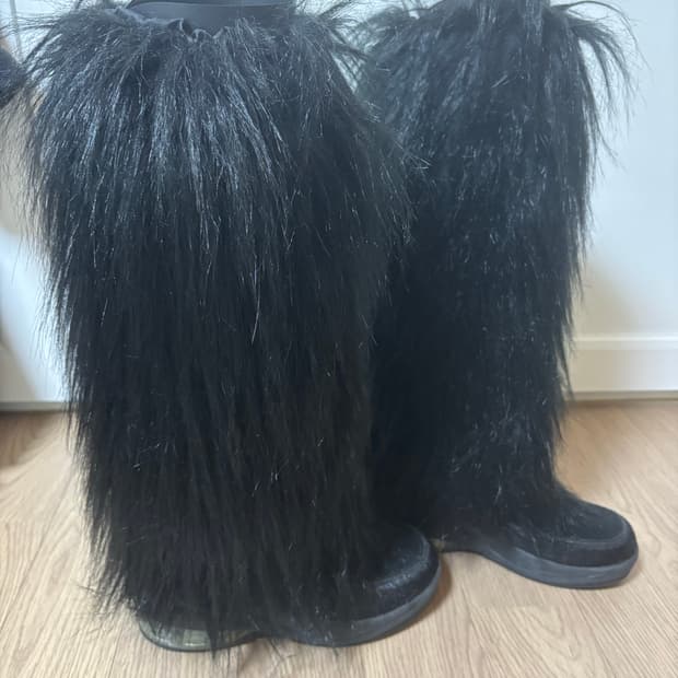 상태최상 원가 30 포나리나 니트부츠 롱부츠 가죽부츠 퍼부츠225