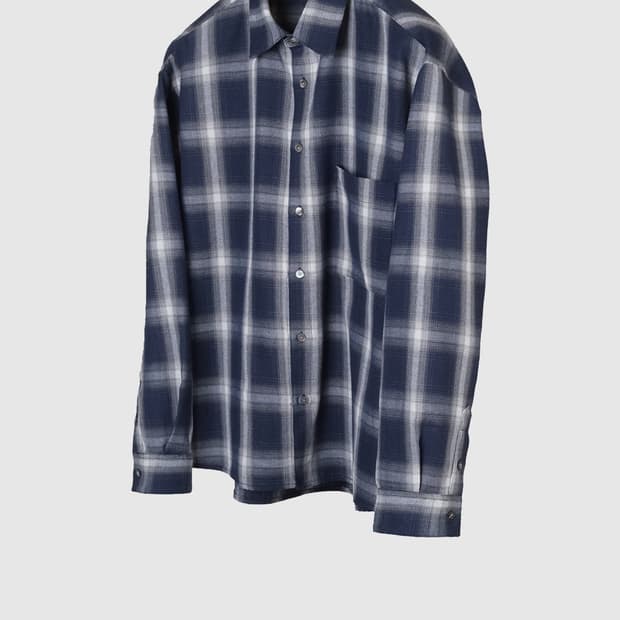 포커페이스 옴브레 체크셔츠 네이비 46