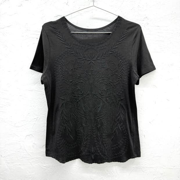 style ravie 엠브로이더리 티셔츠