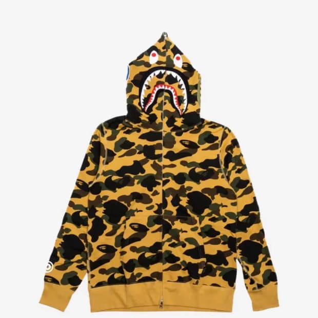 베이프 황계 퍼스트 카모 후드집업 s