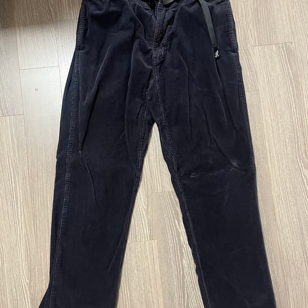 그라미치 코듀로이 네이비 L 판매 