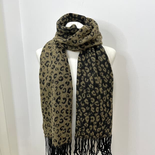 일본 빈티지 갸루 브라운 레오파드 패턴 테슬 머플러
