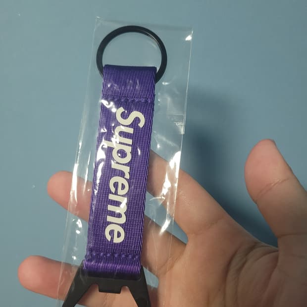 슈프림 보틀 오프너 웨빙 키체인 퍼플- 21FW