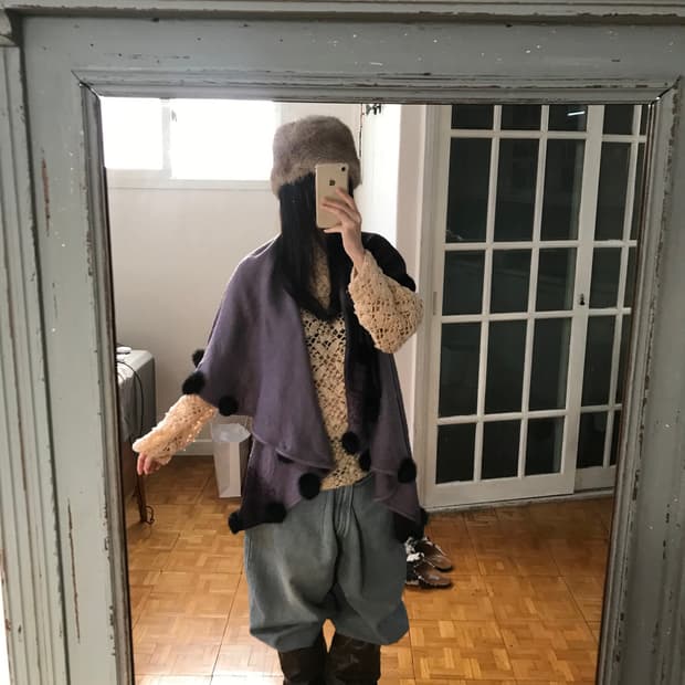 vintage pom-pom knit shawl