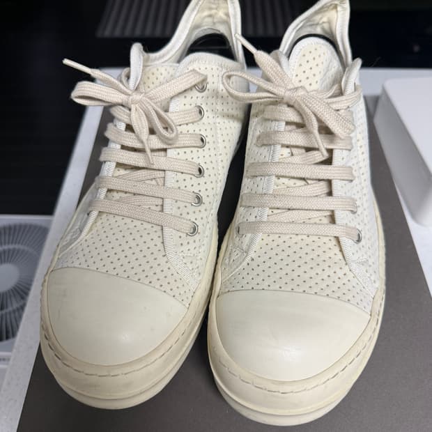 릭오웬스 다크쉐도우 라몬즈 로우 슬립온(에크루 펀칭)