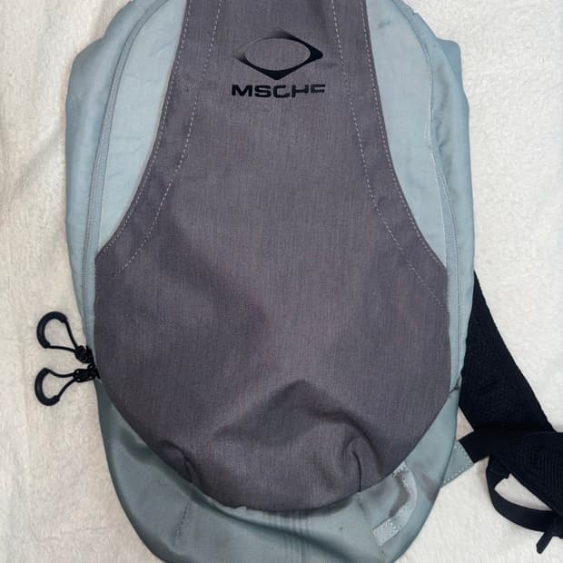 미스치프 백팩 블루