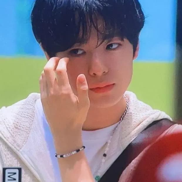 유우시 팔찌 (스쿠도 풀박)