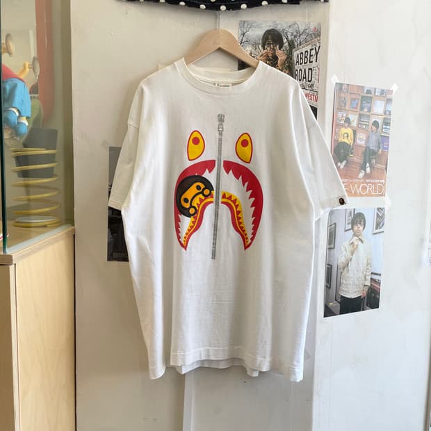 00's OG 베이프 마일로샤크 (XL)