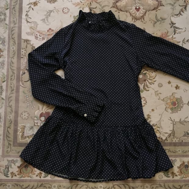 프릴 도트 네이비 롱 티셔츠