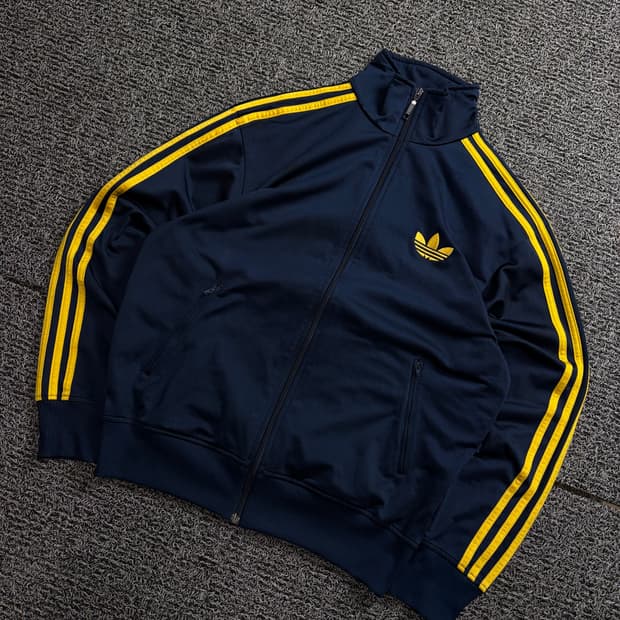 아디다스 파이어버드 트레포일 박시핏 트랙탑 져지 1685