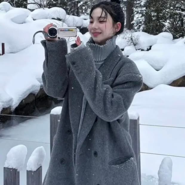 더오유 카리나 코트 새상품