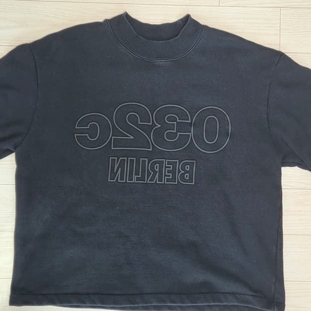 032c 모크넥 반팔 s