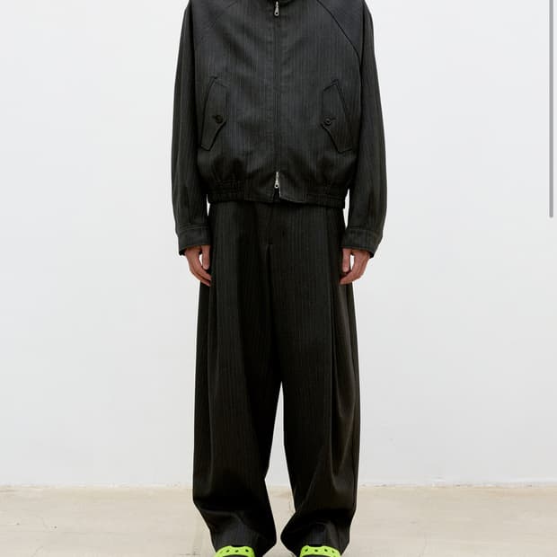 쿠어 26SS 스트라이프 울 블렌드 해링턴 자켓(차콜그레이)XL