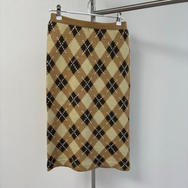 MELROSE 버터 아가일 니트 스커트