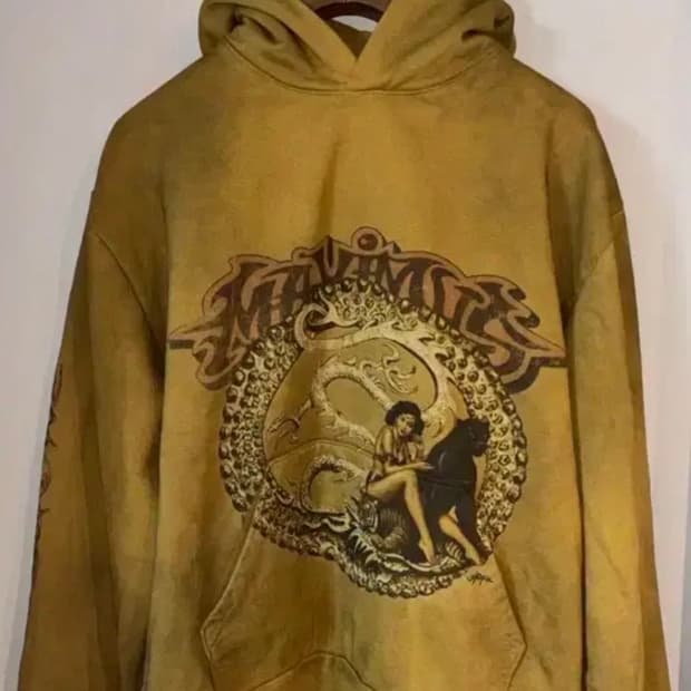 트래비스 스캇 머천