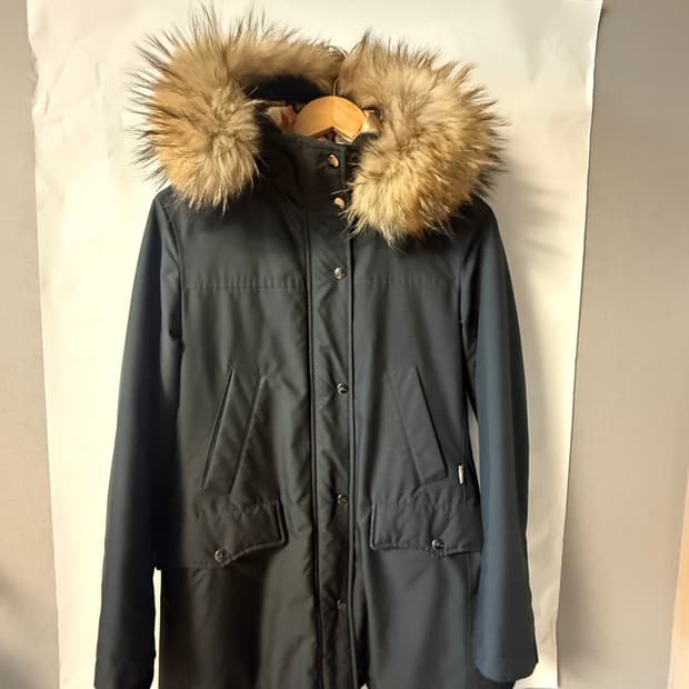 버버리 라쿤퍼 파카